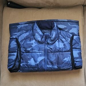 GAP boy's puffer vest